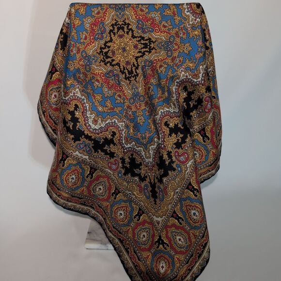 Colorful Scarf - Picture 6 of 9